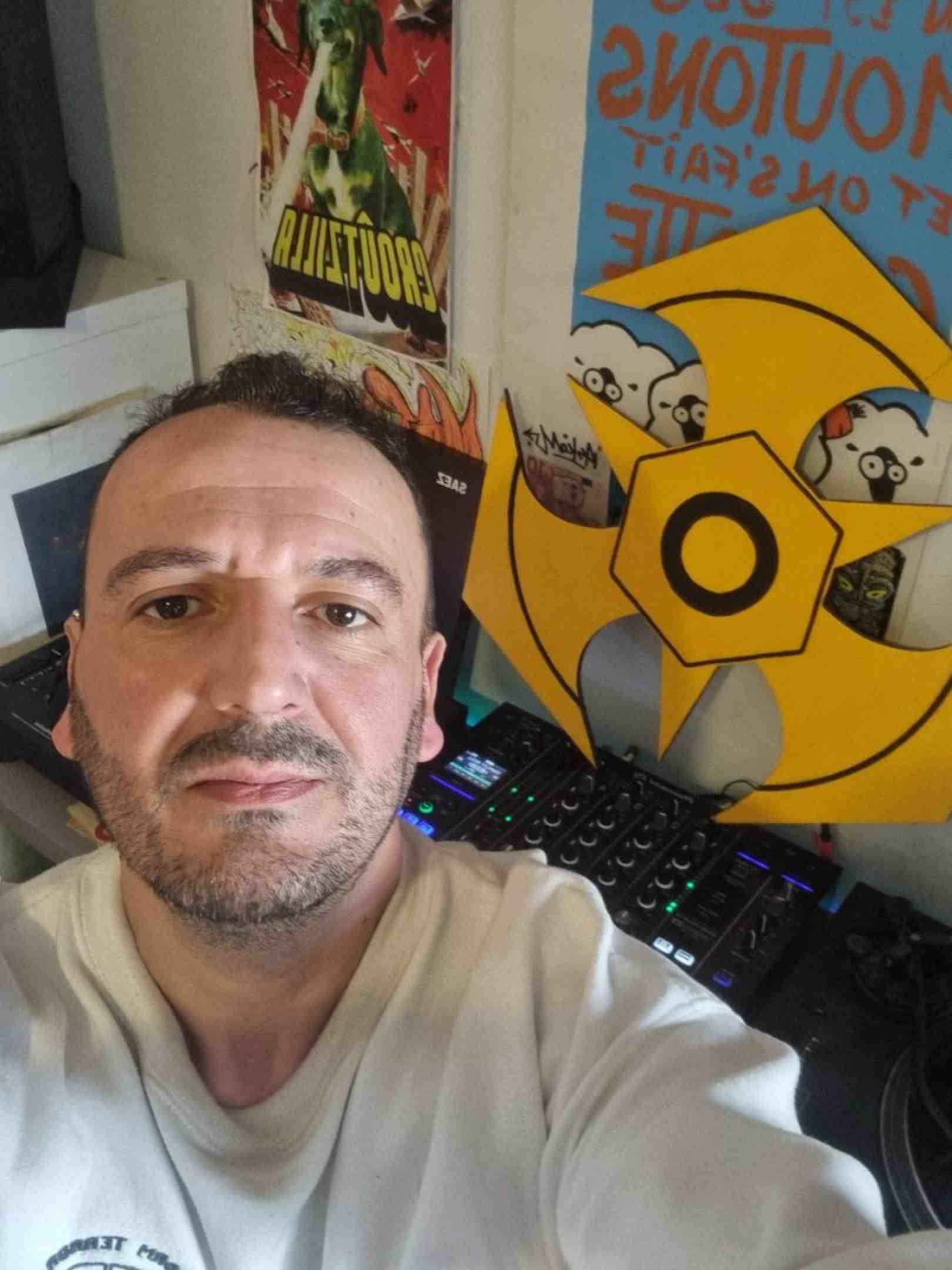 Djplayer