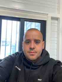 hocine752